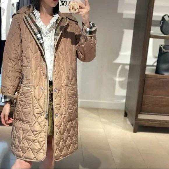Burberry Tan Quilted Hooded Jacket L - Picture 4 of 10